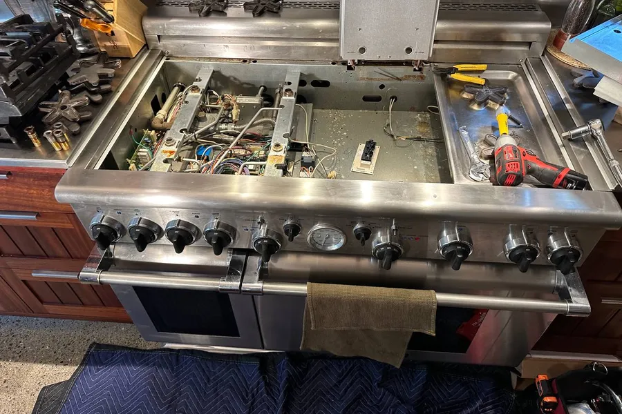 Wolf range opened up for control-board and igniter work